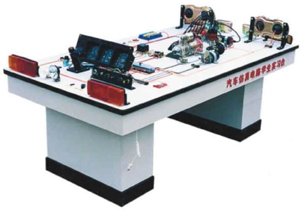 東風、解放全車電路學生實習臺