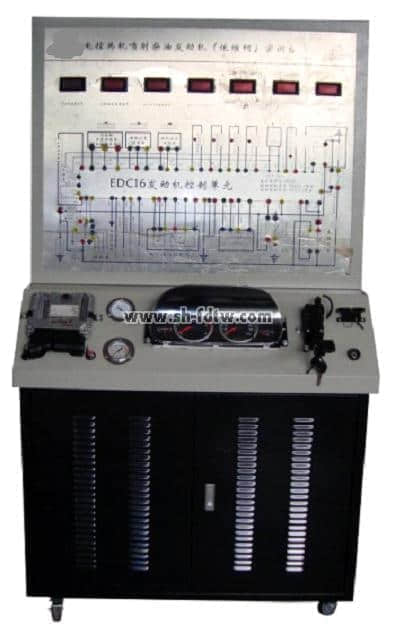 依維柯電控柴油發(fā)動(dòng)機(jī)拆裝運(yùn)行實(shí)訓(xùn)臺（索菲姆8143）