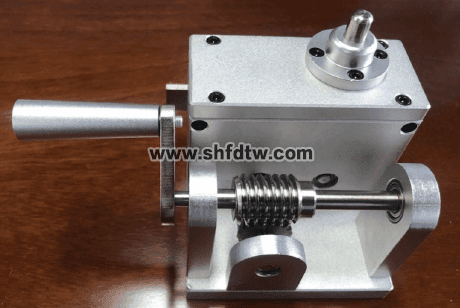 蝸輪蝸桿傳動(dòng)機(jī)構(gòu)模型